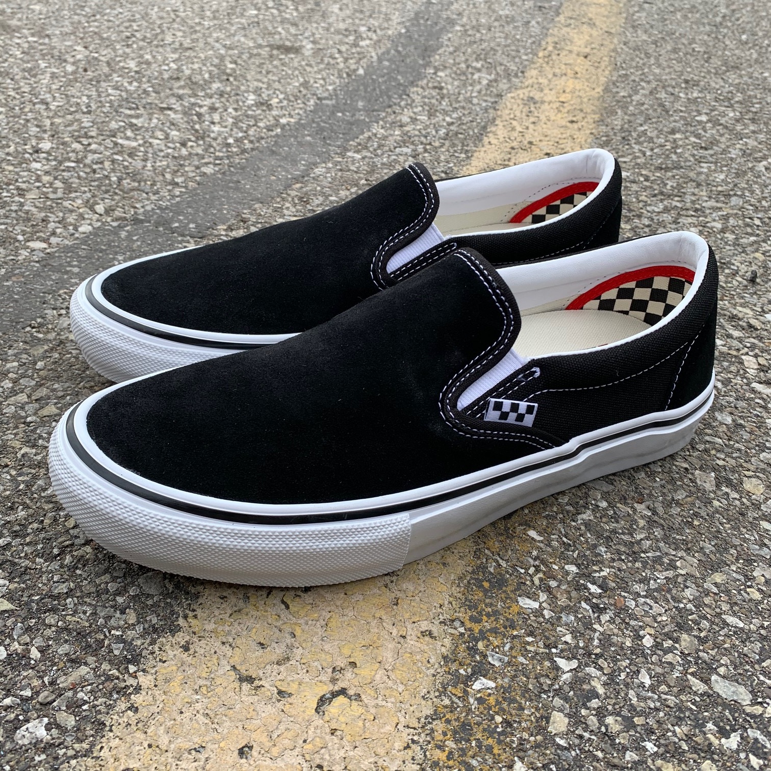 Skate Slip On Black/White | Minus Skate Shop Indianapolis, IN